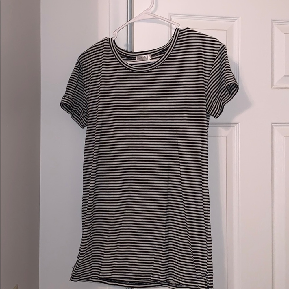 Black and white T-Shirt